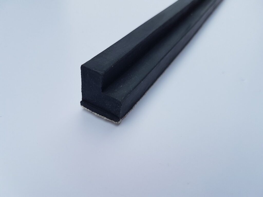 Pool table rubber