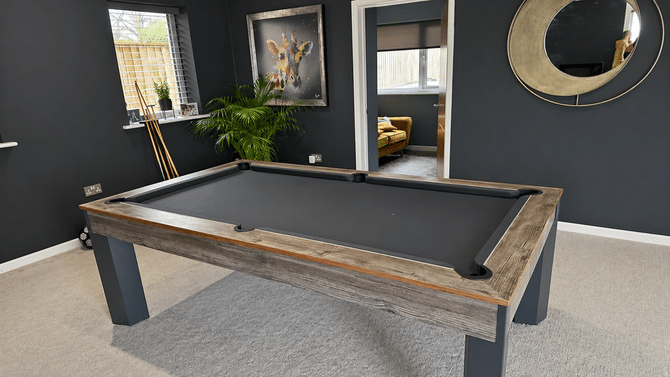 Exeter fitted grey slate Simonis coloured cloth