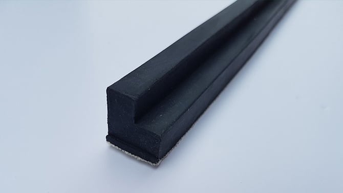 Pool table rubber