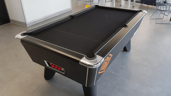 Supreme Winner Table Recovered Black Felt